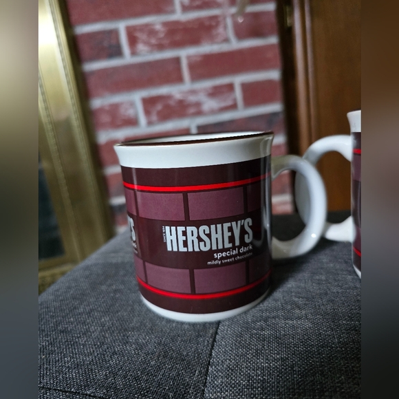 Hershey's special dark chocolate coffee Mugs- set of 2 - Picture 2 of 6